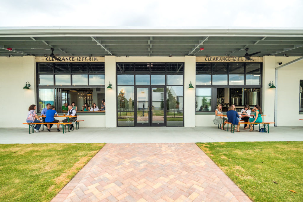 Tasting Room | Grove Roots Brewing Co.